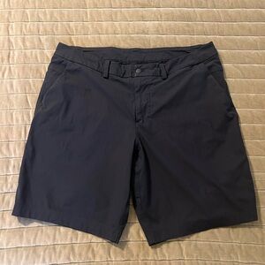 Men's lululemon ABC classic fit shorts size 38